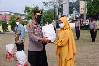 Seribu Sembako Polres Kampar Di Hari Bhayangkara Ke 75